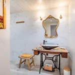 Le Chai De La Lumineuse Casa de Férias