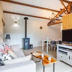 Le Chai De La Lumineuse Casa de Férias Saint-Pierre-d'Oleron