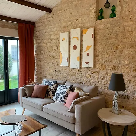 Le Chai De La Lumineuse Holiday home