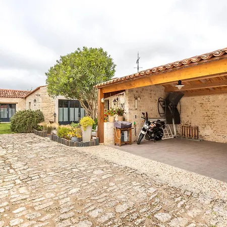 Le Chai De La Lumineuse Holiday home Saint-Pierre-d'Oleron