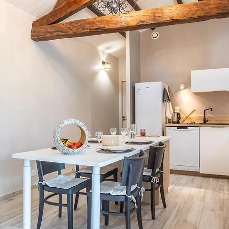 Дом отдыха Le Chai De La Lumineuse Сен-Пьер-д'Олерон