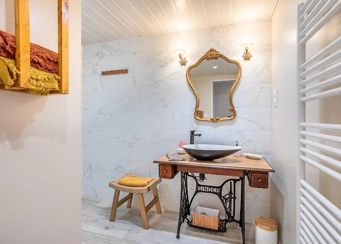 Le Chai De La Lumineuse 펜션