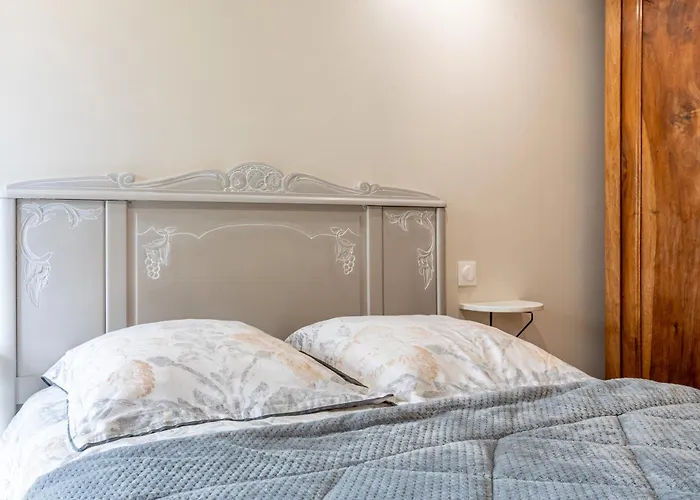 Le Chai De La Lumineuse *